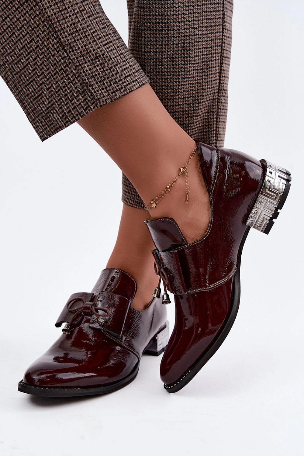 Heeled low shoes model 231176 Step in style