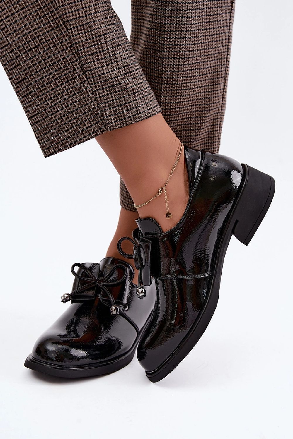 Heeled low shoes model 231183 Step in style
