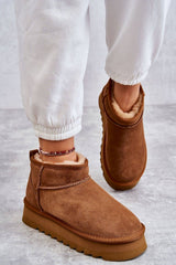 Snow boots