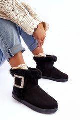 Snow boots