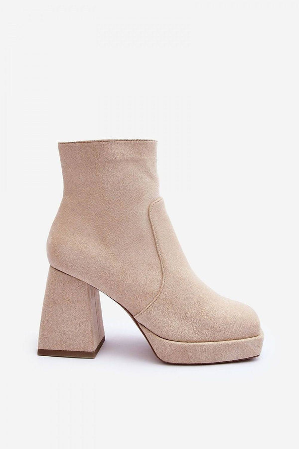 Heel boots