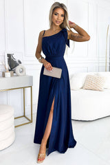  Long dress model 192137 Numoco 
