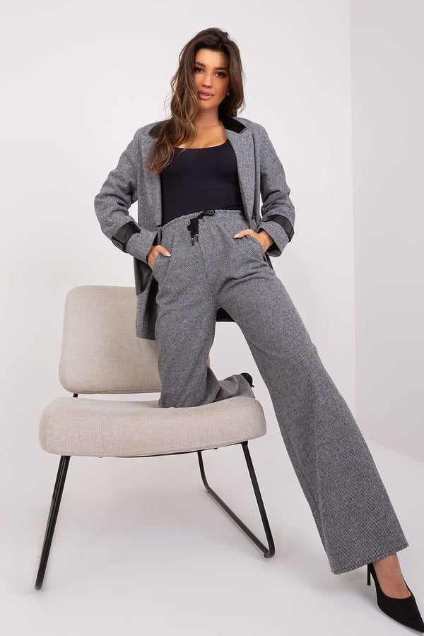 Women trousers