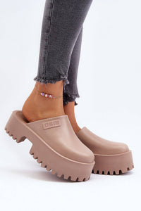 beige