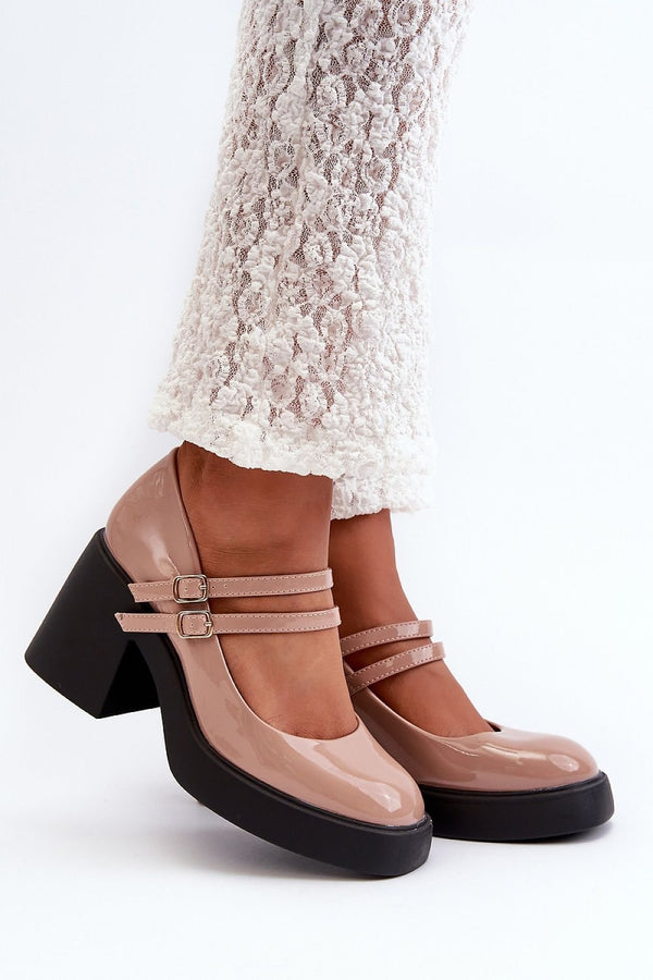 Heel pumps