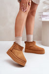 Snow boots