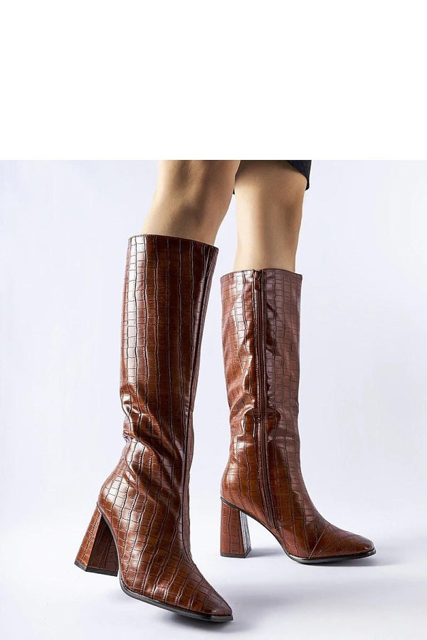 Heel boots