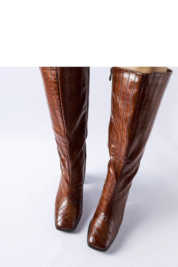 Heel boots