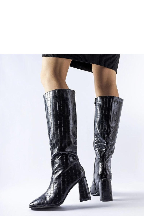 Heel boots