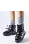 Snow boots