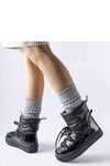 Snow boots