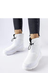 Snow boots