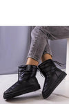 Snow boots