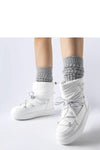 Snow boots