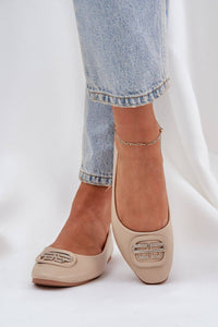 beige