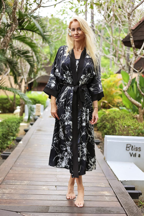 Long bathrobe model 209072 Kalimo