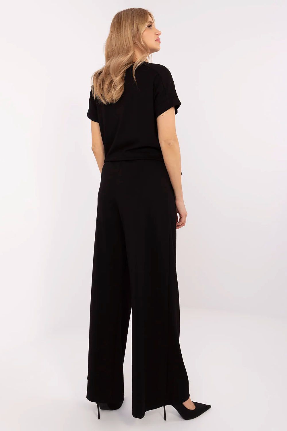  Tracksuit trousers model 209835 Relevance 