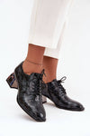 Heeled low shoes model 218694 Step in style