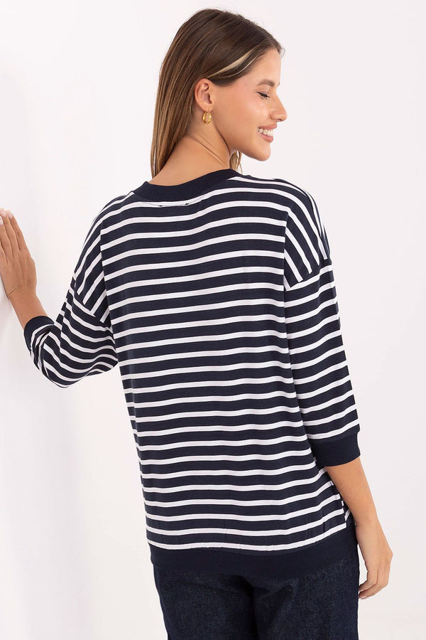  Blouse model 218843 Relevance 