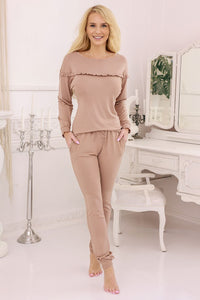beige