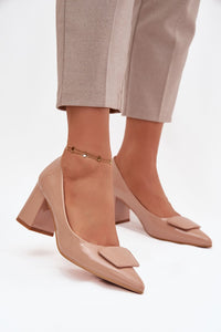 beige