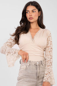 beige