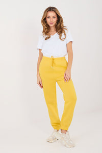 jaune