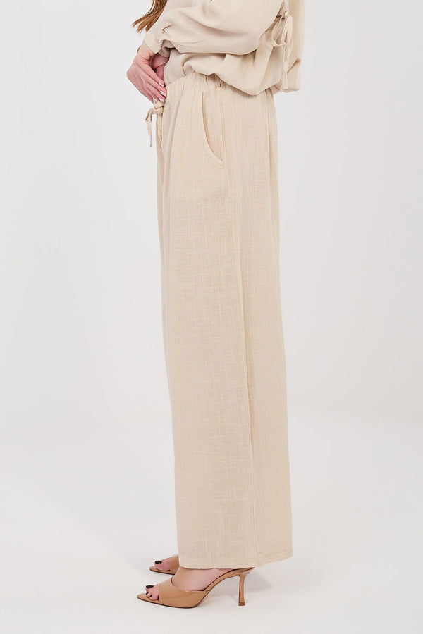 Women trousers model 225494 Italy Moda