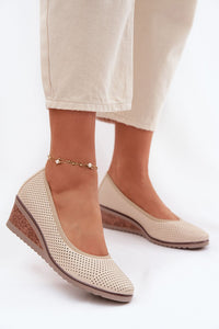 beige