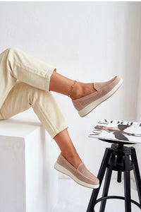 beige