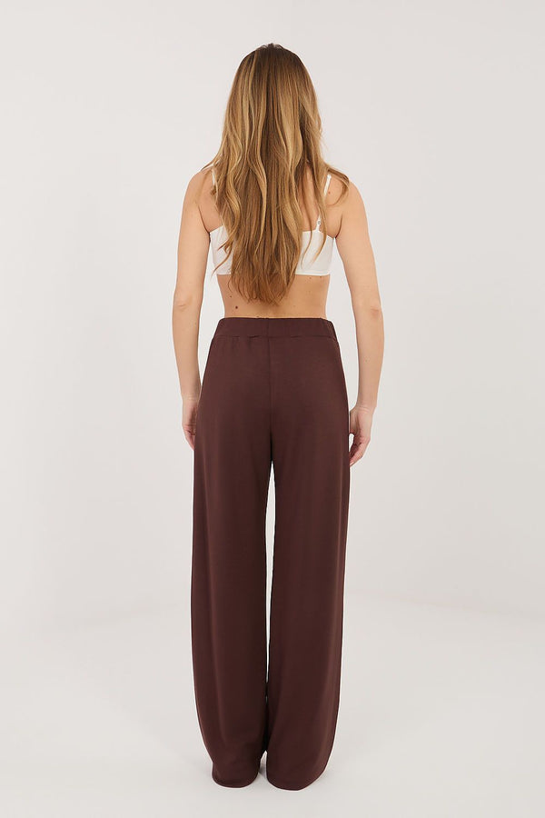 Tracksuit trousers model 226153 Relevance