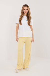 jaune