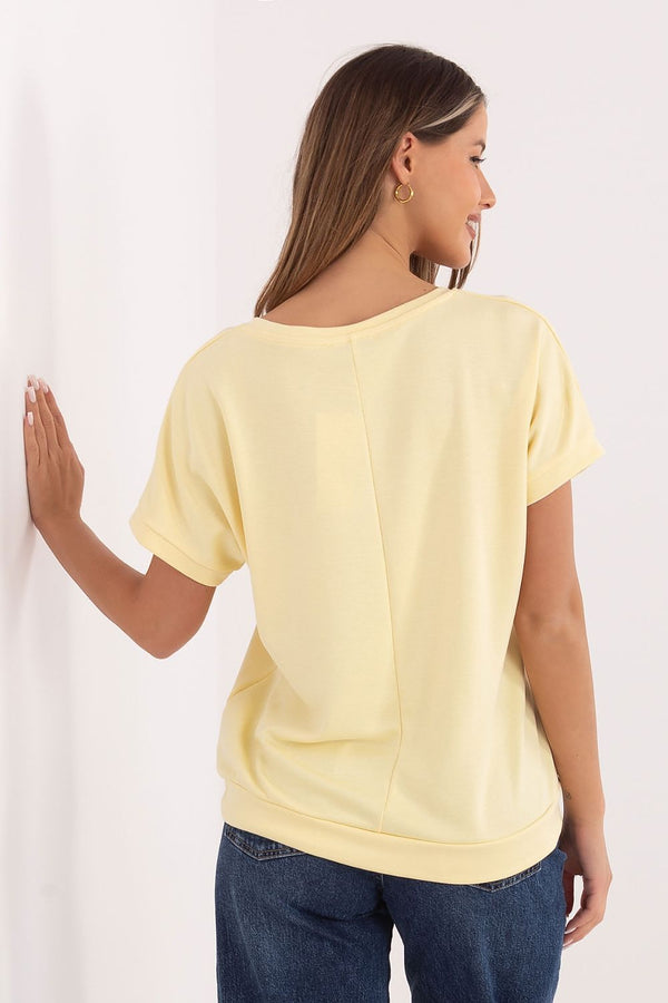 Blouse model 226144 Relevance