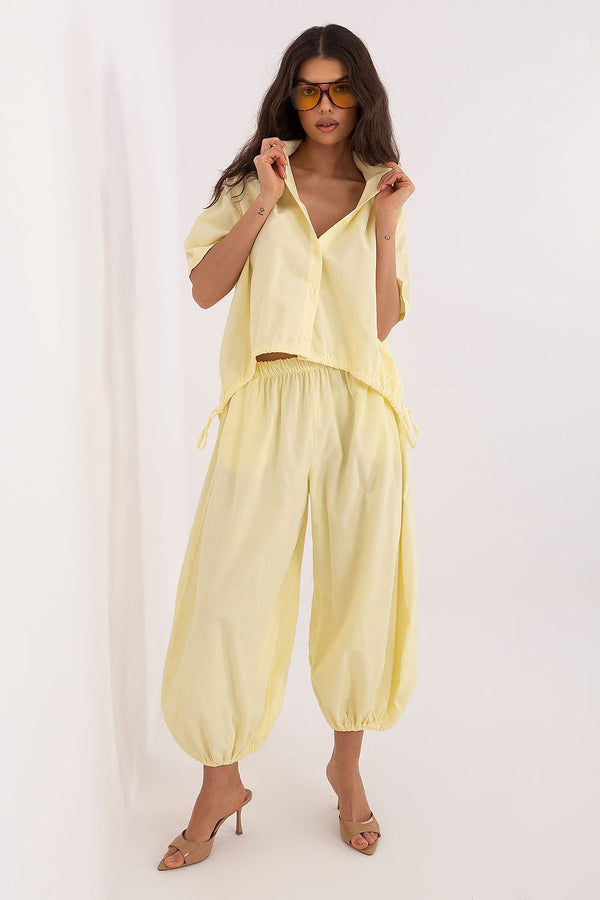 corduroy trousers model 226226 Italy Moda