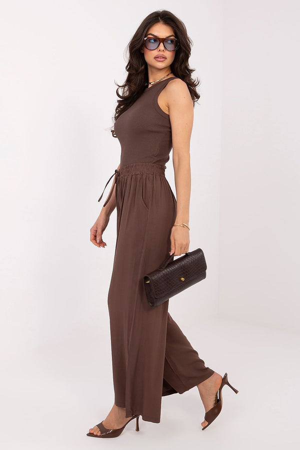 Women trousers model 226646 Italy Moda