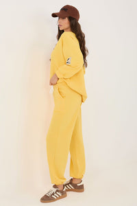 jaune
