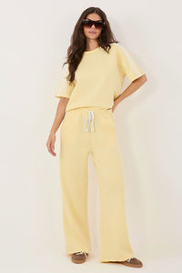 jaune