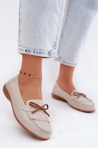 beige