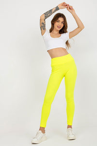 jaune