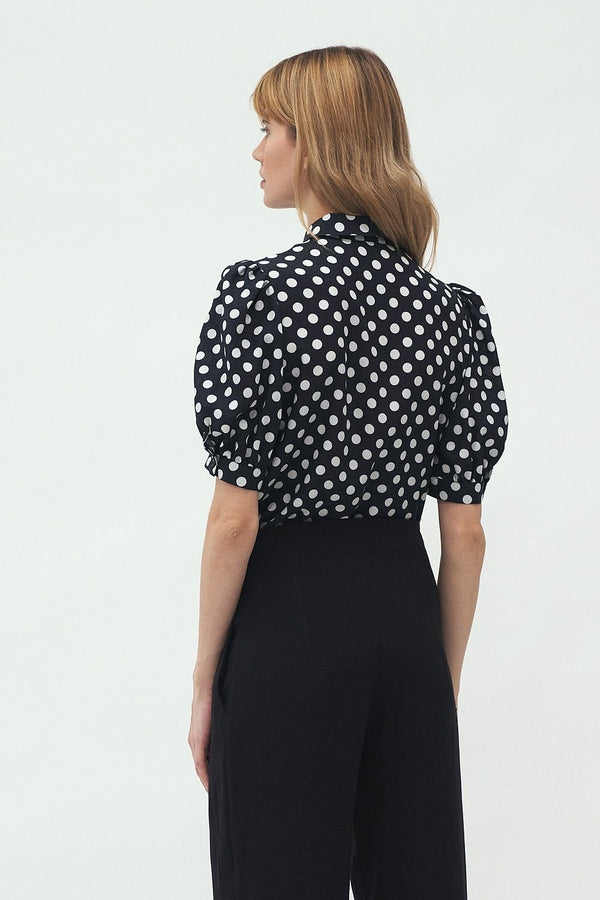 chemise à manches courtes