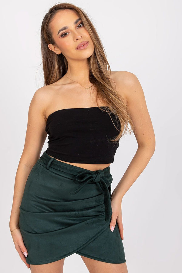 Short skirt