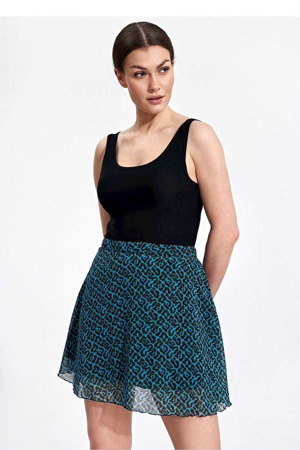 Short skirt